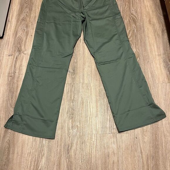 NWT Cherokee Boot Flare Medical Scrubs - Picture 4 of 6